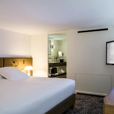 Marignan Champs-elysees Hotel