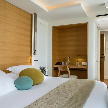 Marignan Champs-elysees Hotel 5*