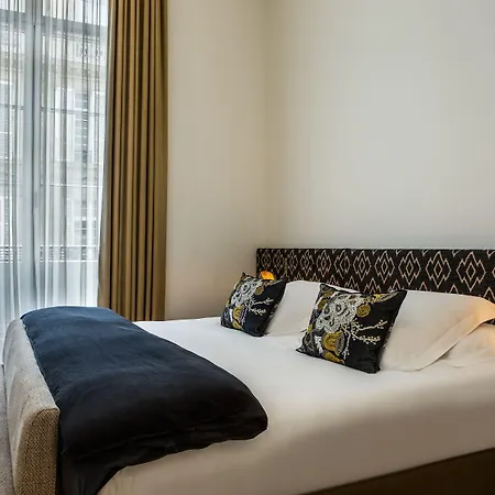 Hotel Marignan Champs-elysees