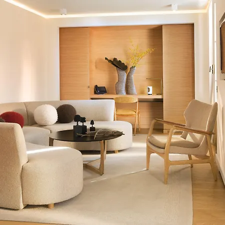 Hotel Marignan Champs-elysees 5*