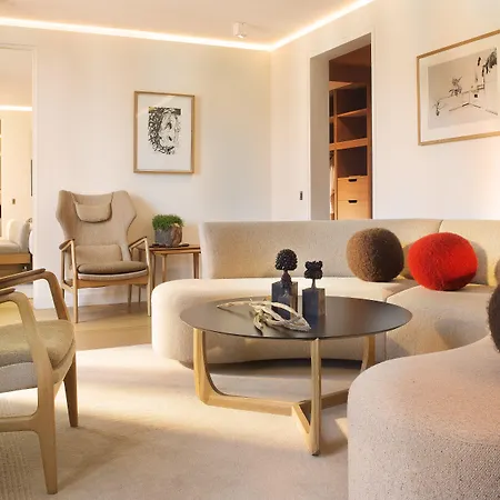 Marignan Champs-elysees Hotel Paris