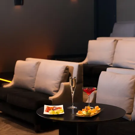 Marignan Champs-elysees 5* Paris