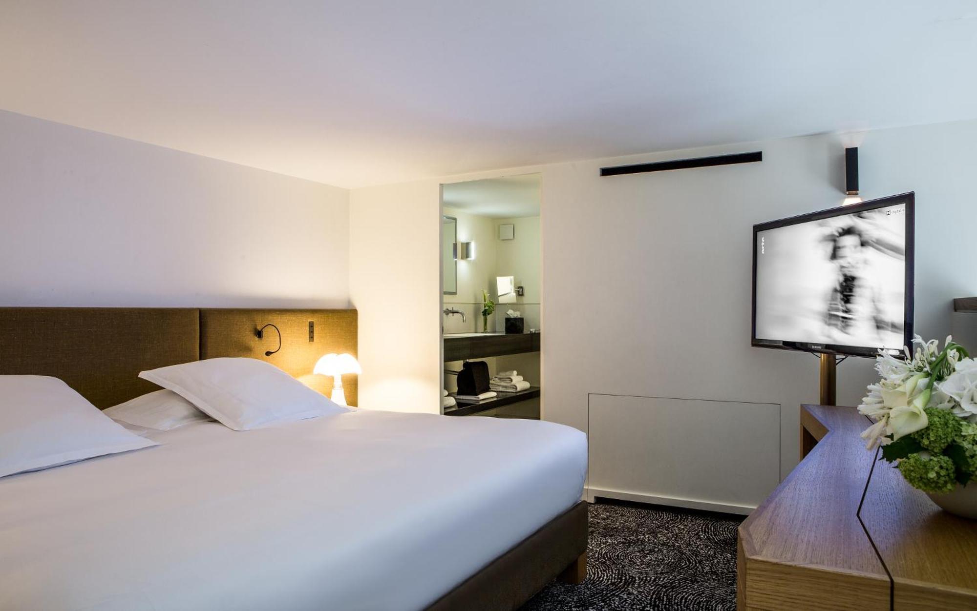 Marignan Champs-elysées Hotel