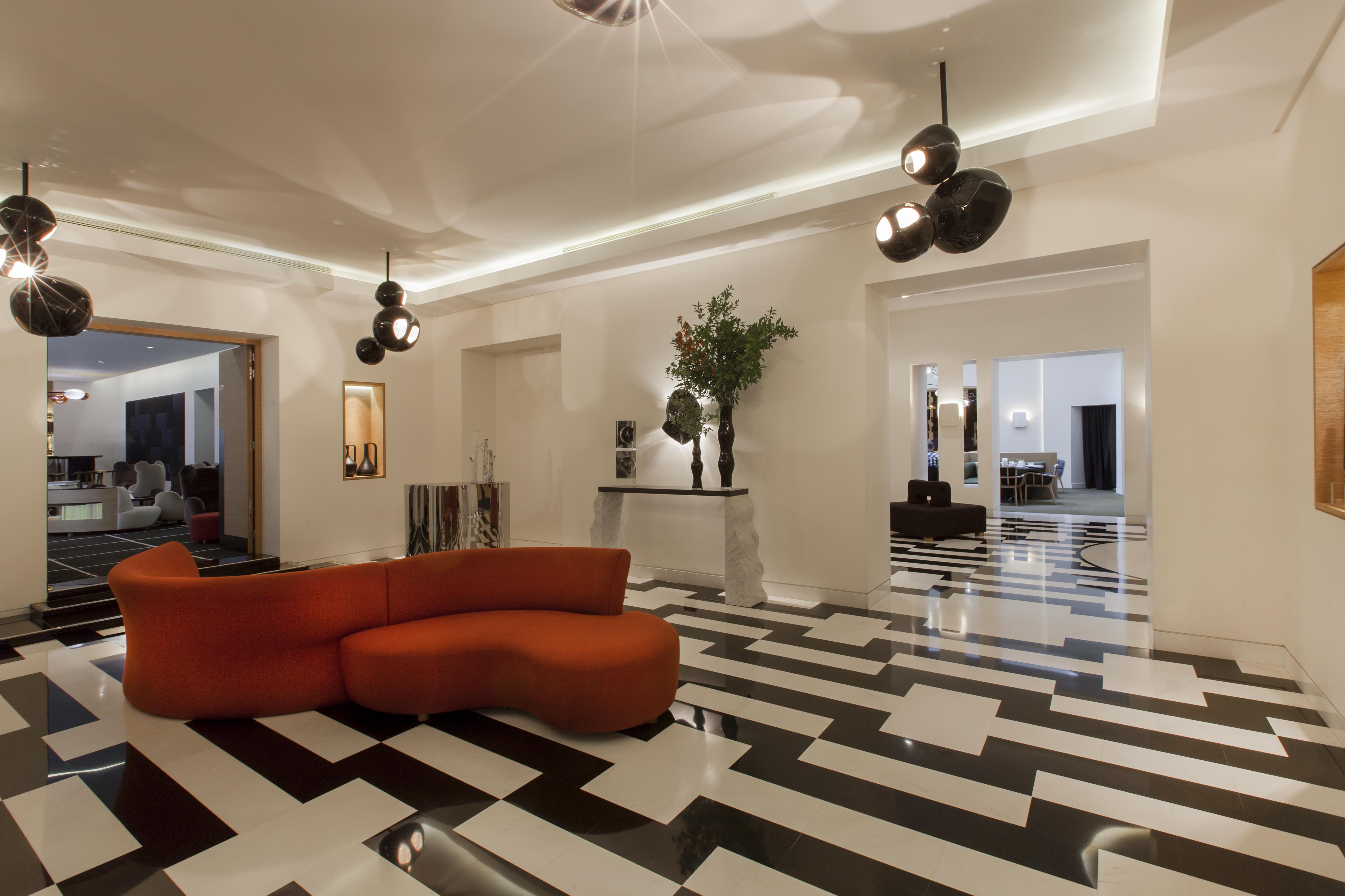 Marignan Champs-elysées Hotel