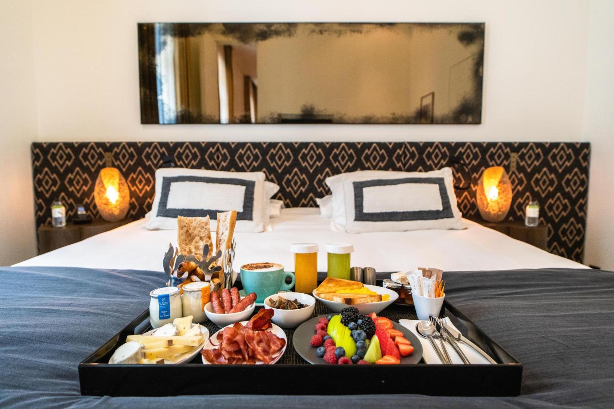 Marignan Champs-elysées Hotel Parigi