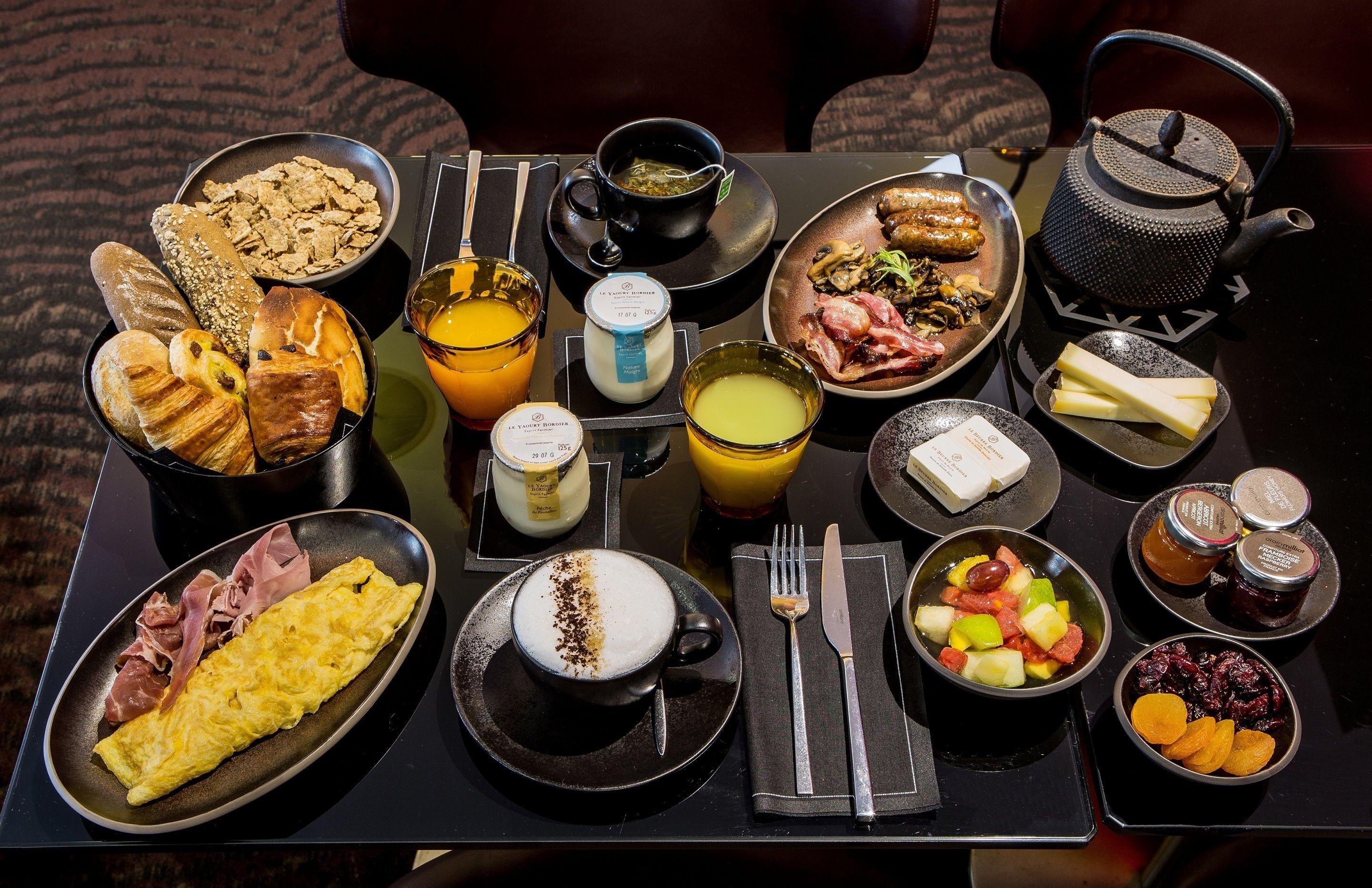 Marignan Champs-elysées Hotel 5*